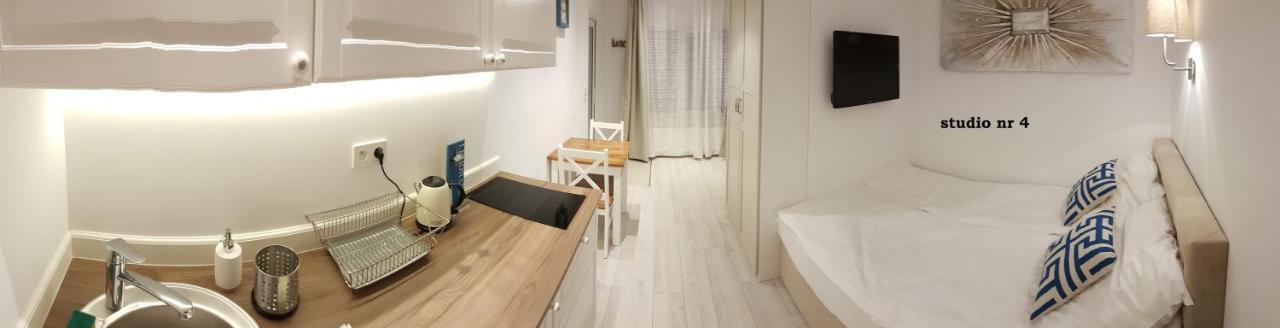 Studio Apartment Number 4