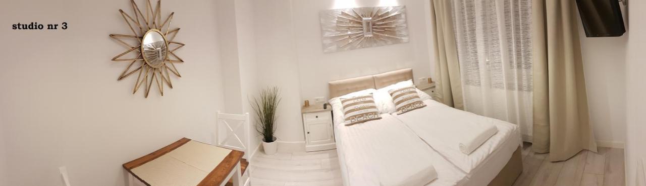 Studio Apartment 3